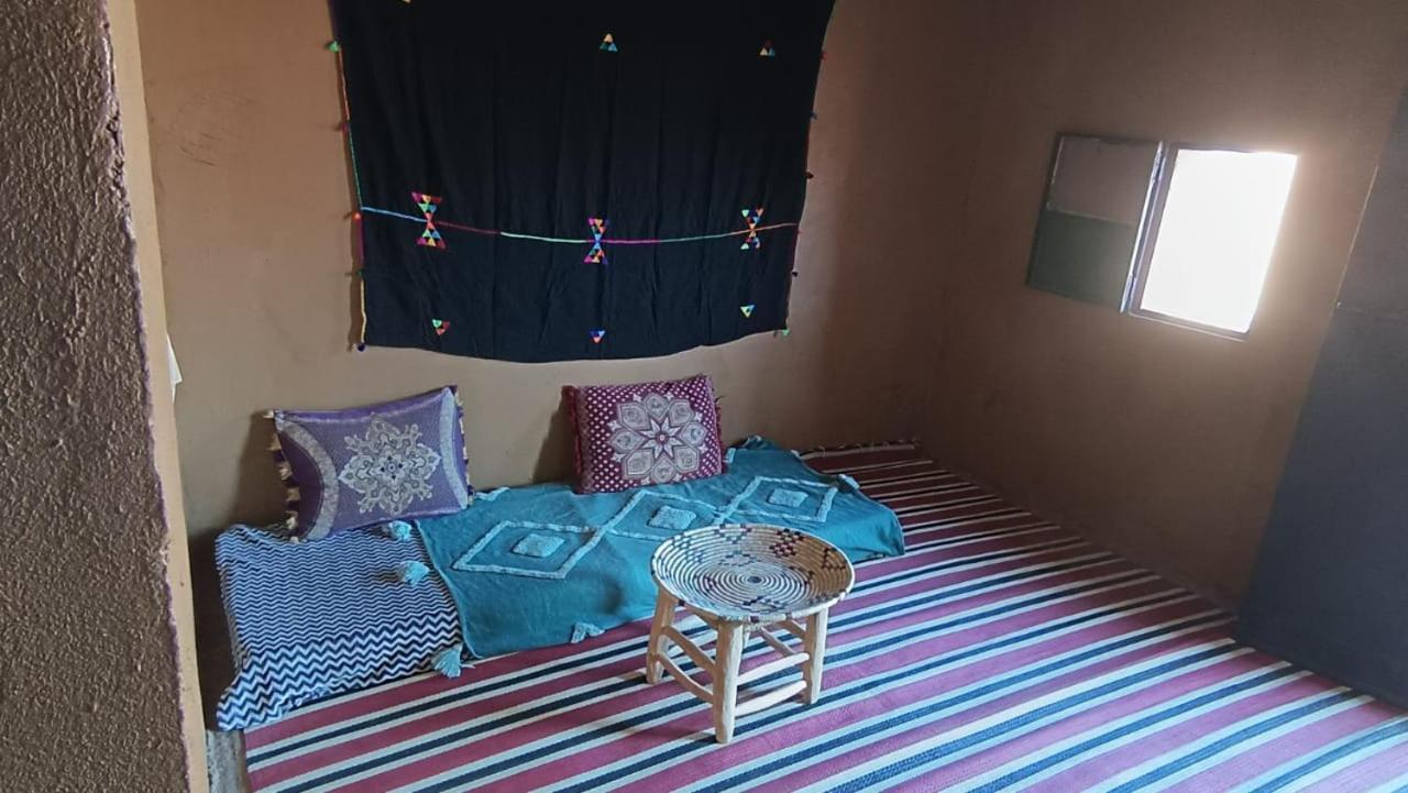 Отель Mhamid Yaya Camp & Activites Мхамид Экстерьер фото