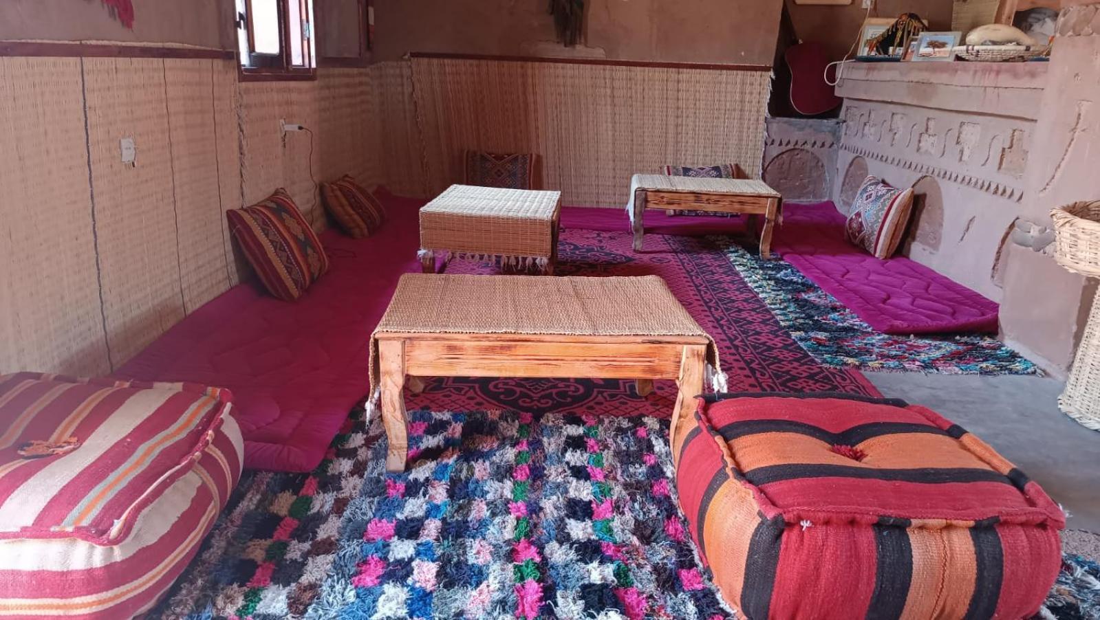 Отель Mhamid Yaya Camp & Activites Мхамид Экстерьер фото